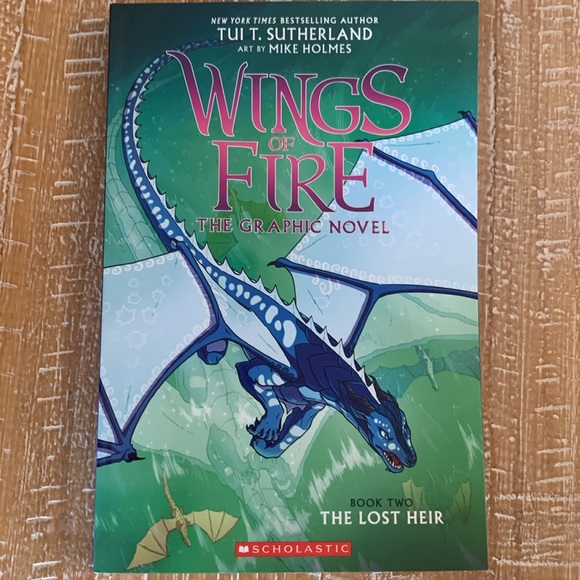 WINGS OF FIRE THE GRAPHIC NOVEL. INCLUDING BOOK 1,2,3 OF THE NOVEL - Picture 3 of 4